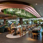 Amathus Hotel 5*
