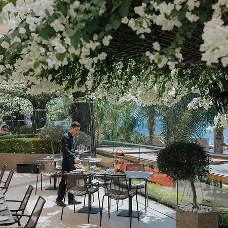 Hotel Amathus Limasol