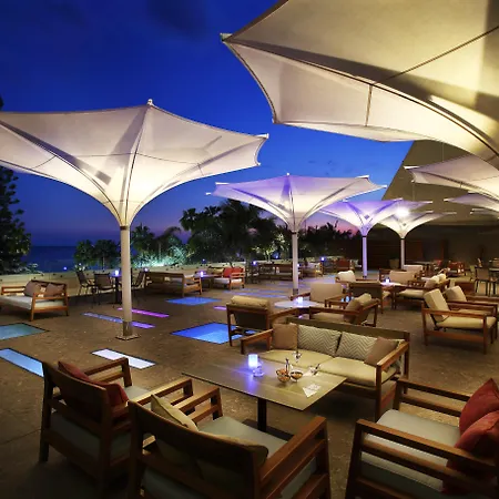 Szálloda Amathus 5*