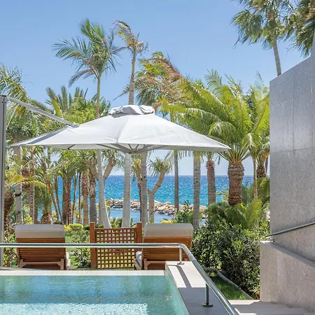 Amathus Hotel