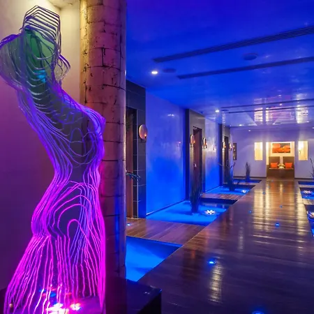 Amathus Hotel