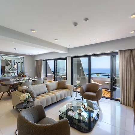 Szálloda Amathus Limassol