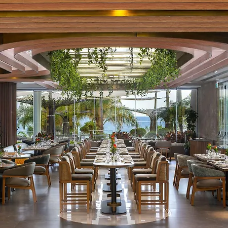 Hotel Amathus