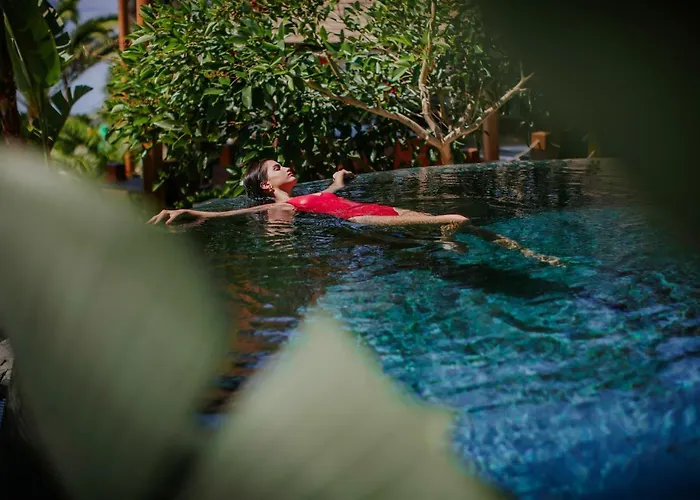 Amathus Отель Лимасол